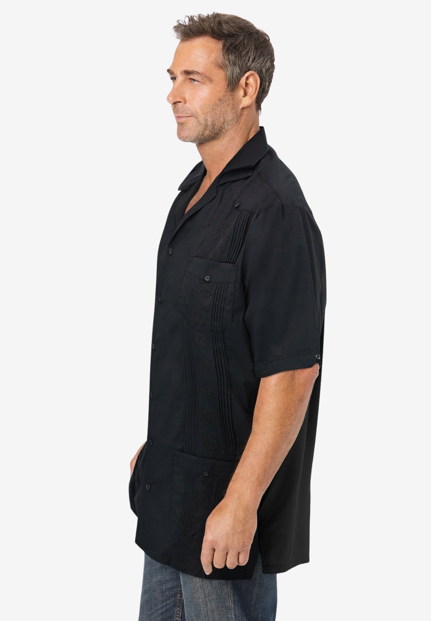 Short-Sleeve Guayabera Shirt image number 2