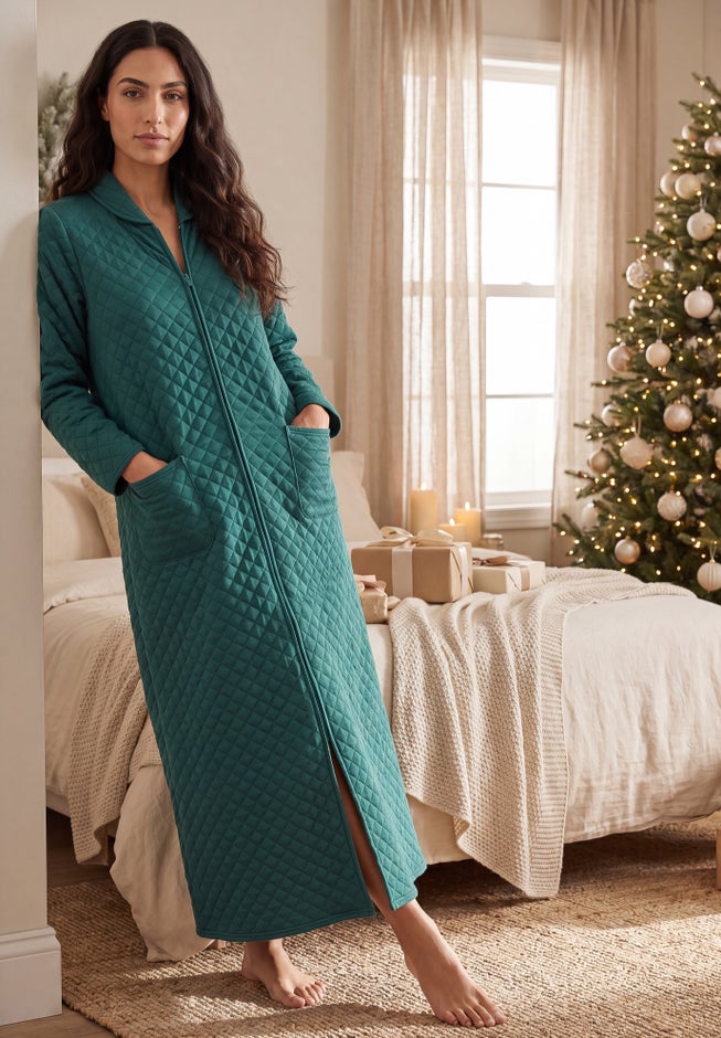 Warm Cozy Quilted Zip Robe image number 4