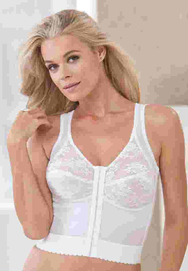 Front-Close Longline Wireless Posture Bra image number 1