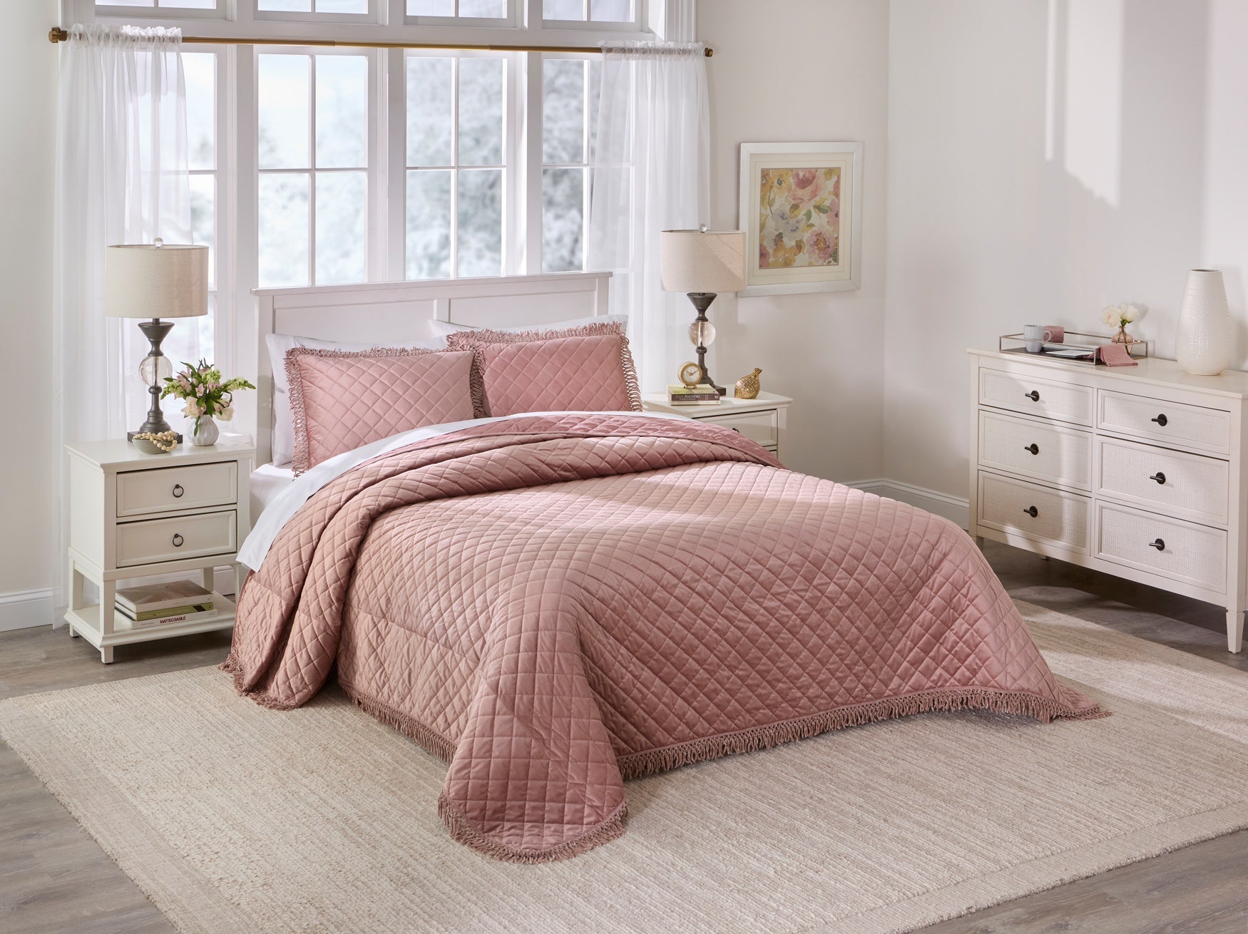 Velvet Fringe Bedspread Set image number 0