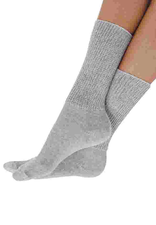 2-Pack Open Weave Extra Wide Socks image number 4