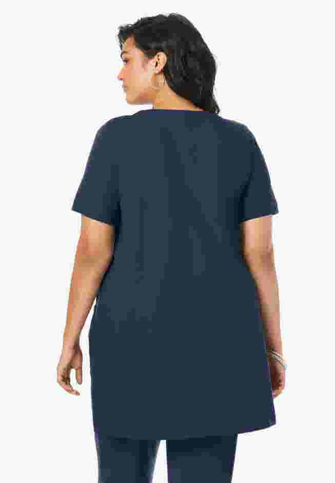 Plus Size Two Pocket Soft Knit Tunic Top image number 1