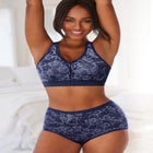 Wireless Back-Close Lounge Bra image number null