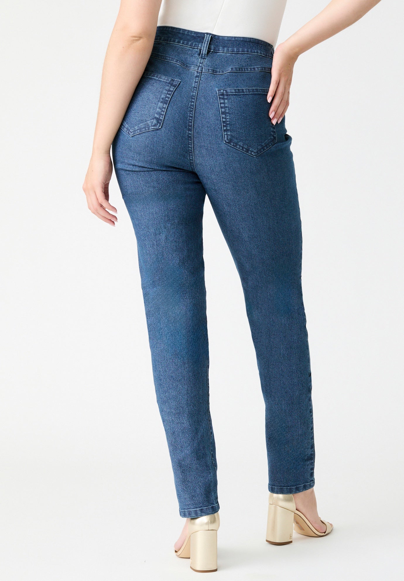 Plus Size 24/7 Straight Leg Jean image number 2