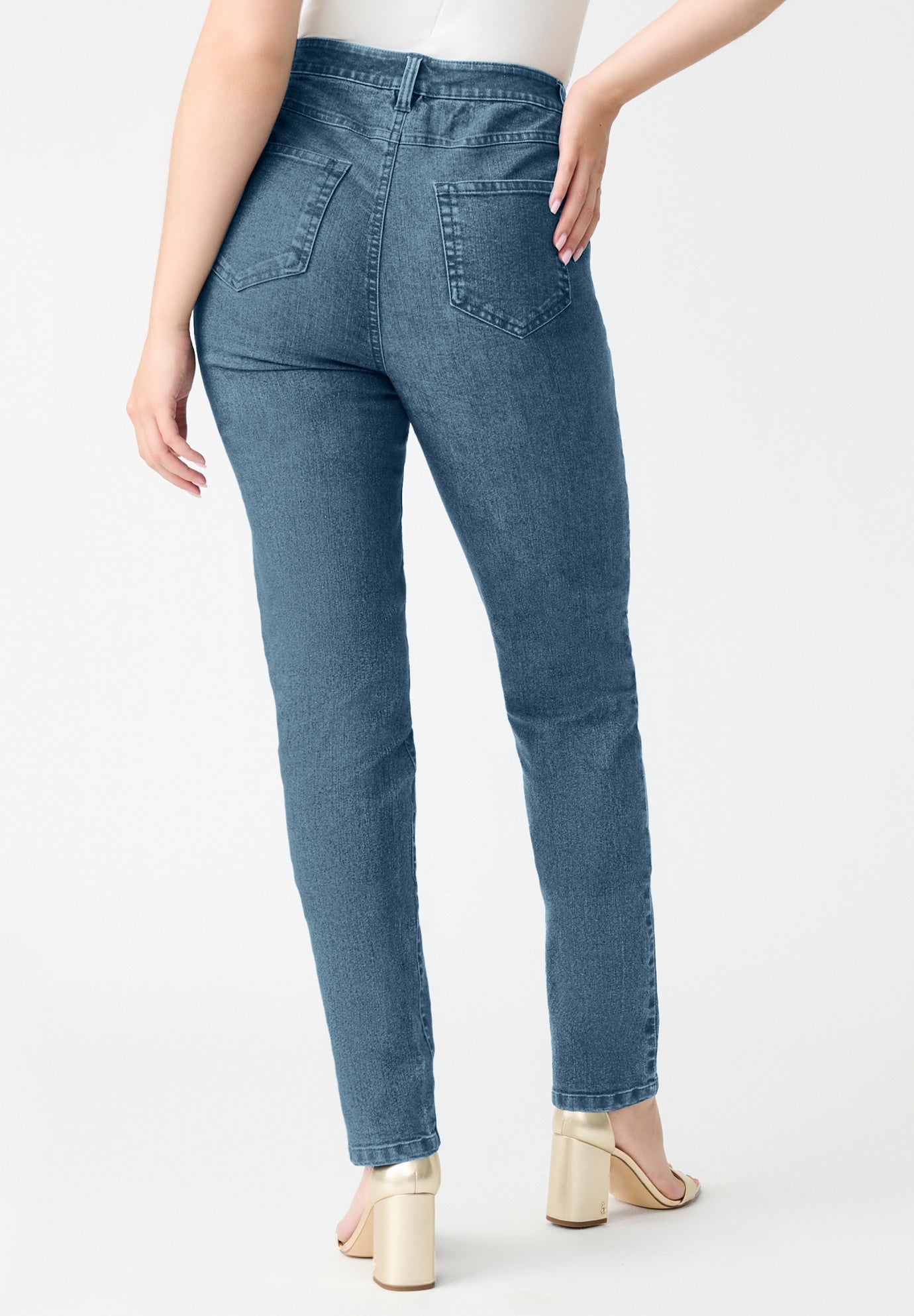Plus Size 24/7 Straight Leg Jean image number 1