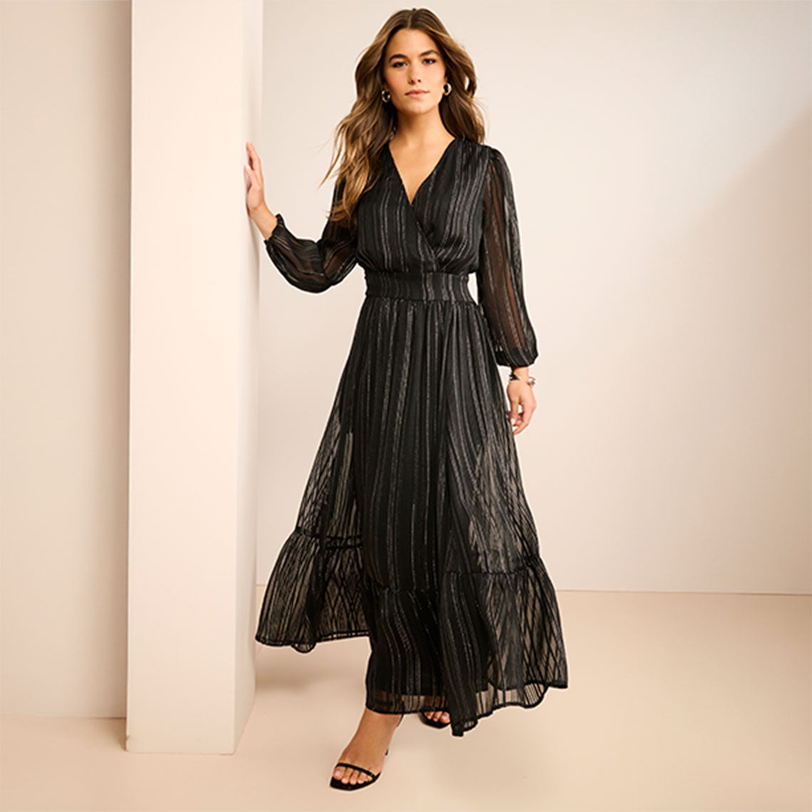 DRESSES