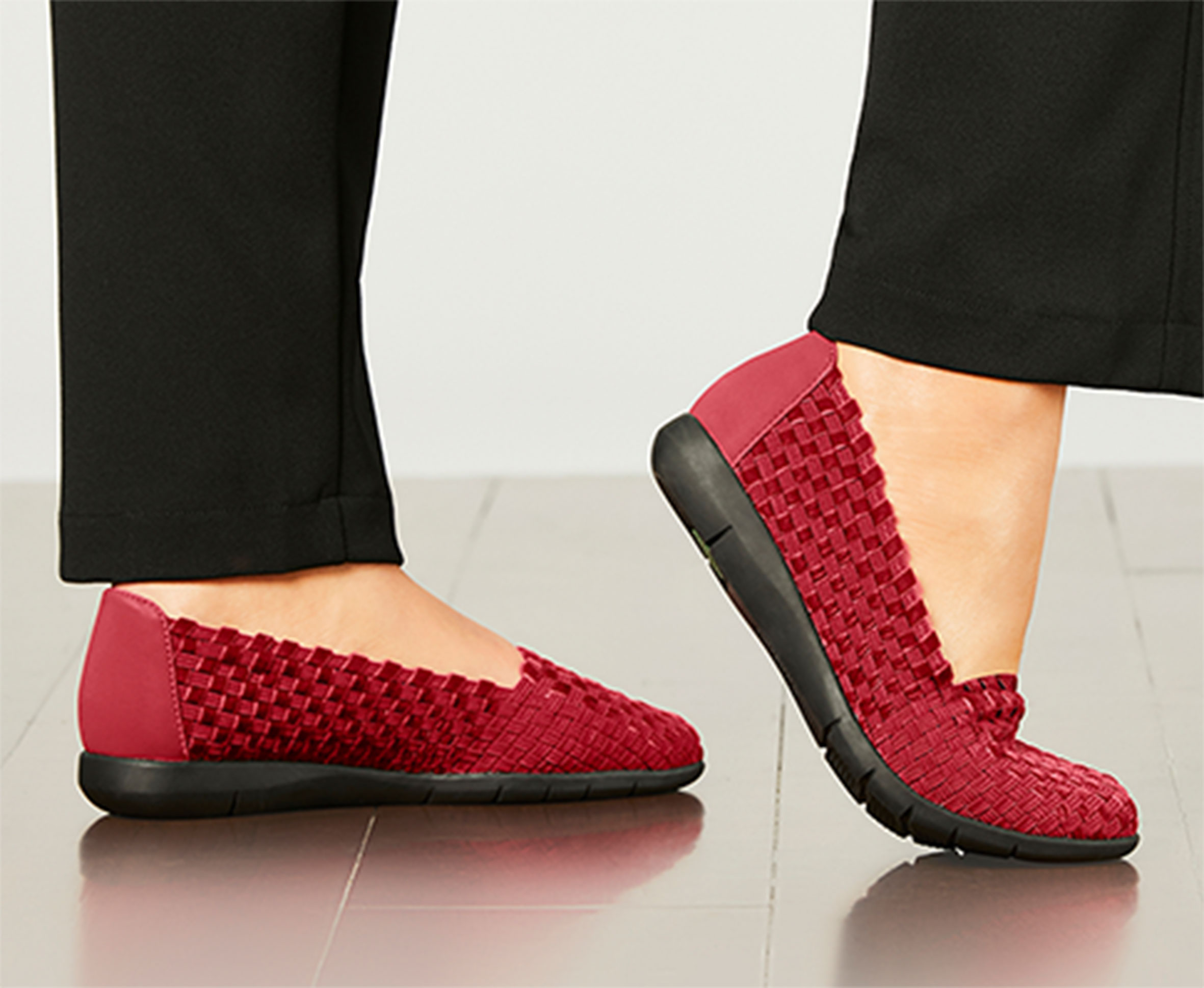 Women s Wide Width Comfortview Shoes Guide Roaman s